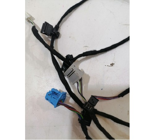 Электропроводка обшивки двери передняя правая