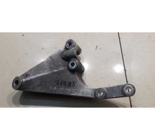 Кронштейн раздаточной коробки