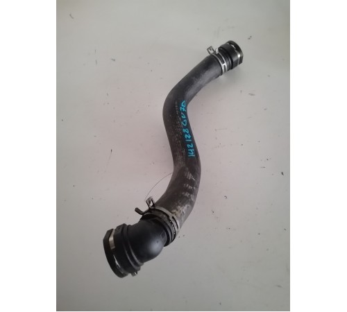 Патрубок системы охлаждения