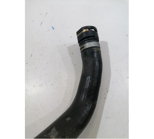 Патрубок системы охлаждения