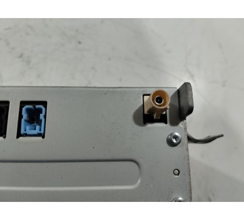 Магнитола (мультимедийный центр)