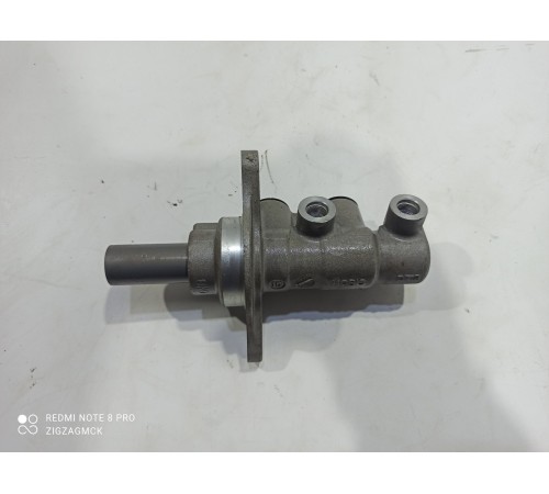 Главный тормозной цилиндр