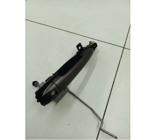 Ручка двери передняя левая (наружняя)