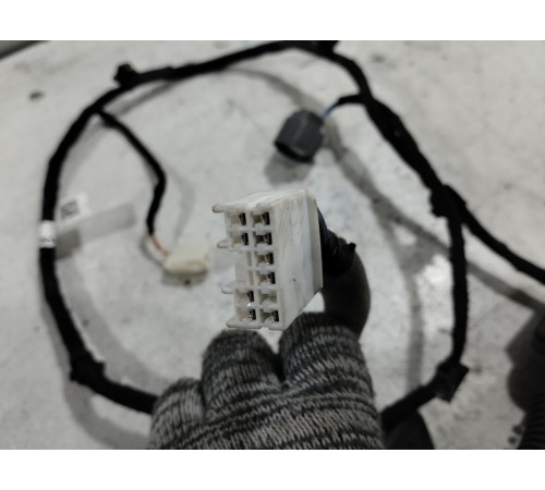 Электропроводка двери задняя правая