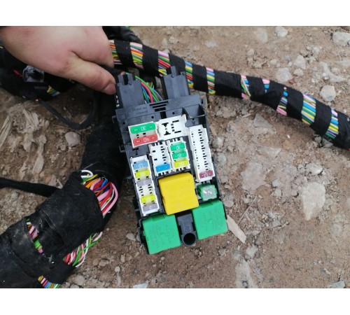 Электропроводка салона