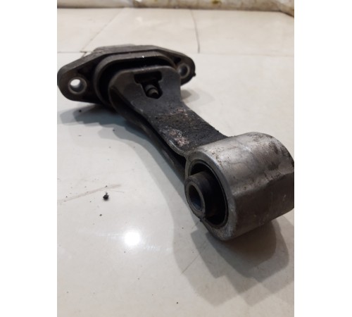 Опора КПП задняя