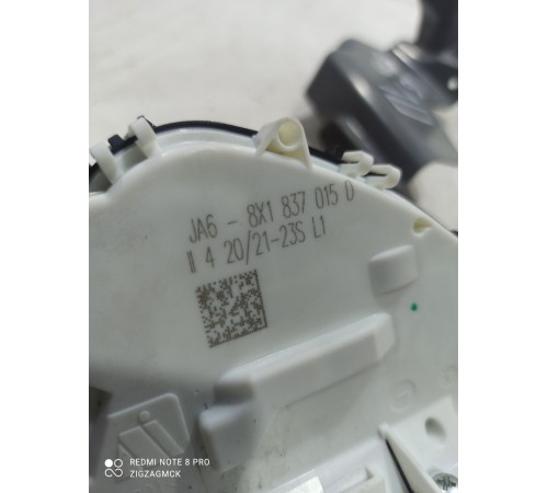 Замок двери (передний левый)