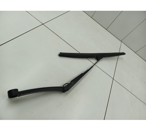 Поводок стеклоочистителя правый, пассажирский