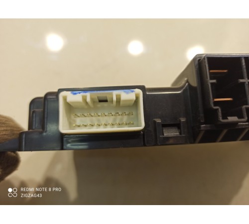 Блок управления сиденьем(передний левый)