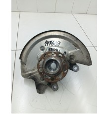 Кулак поворотный передний левый в сборе