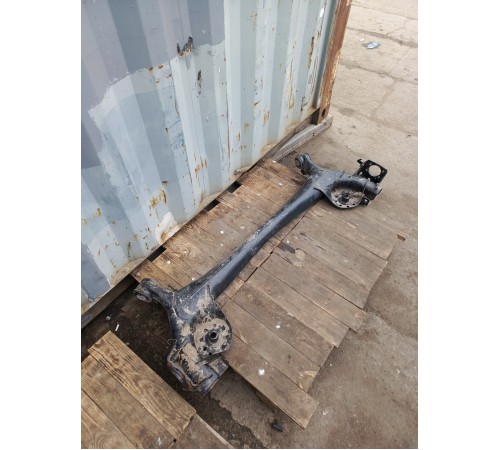 Балка подвески (подрамник) задняя