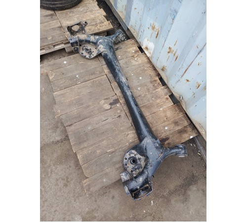 Балка подвески (подрамник) задняя