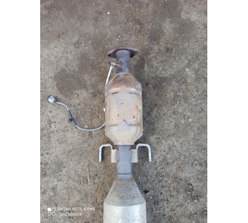 Глушитель часть средняя часть,резонатор с катализатором