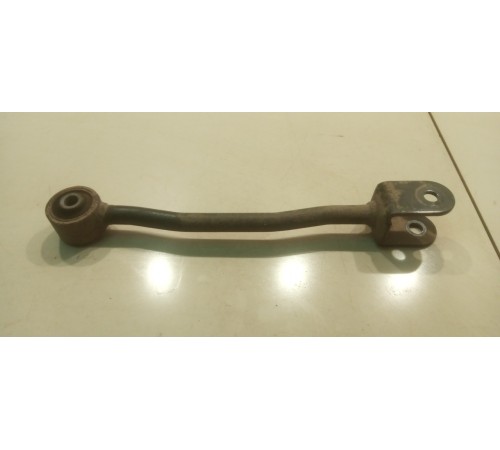 Рычаг подвески (задний, левый)