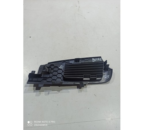 Обшивка багажника правая верхняя