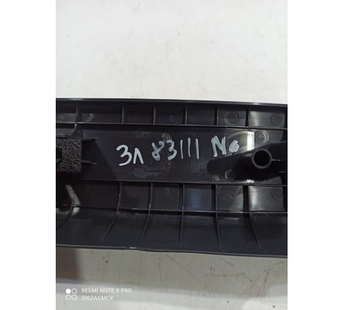 Накладка порога (задняя левая)