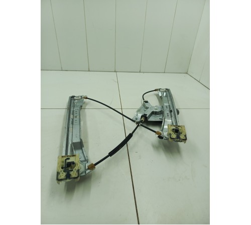 Стеклоподъемник передний левый