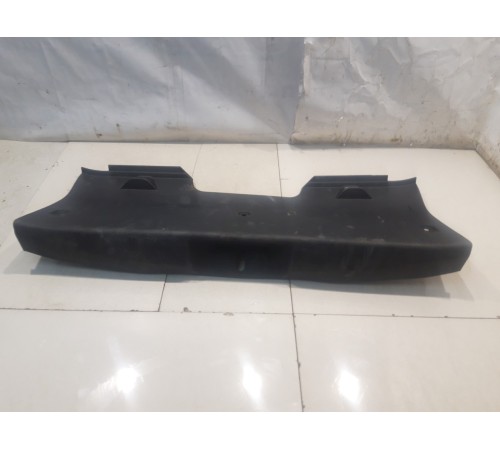 Накладка багажника