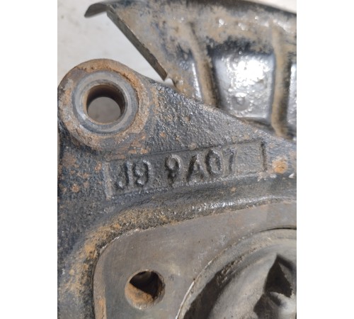 Ступица задняя левая