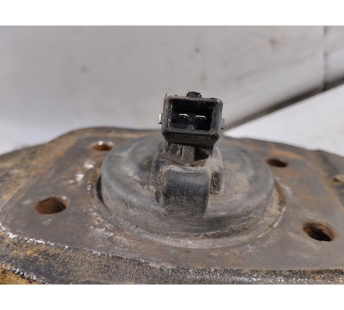 Ступица задняя левая