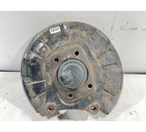 Ступица задняя левая