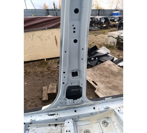 Порог со стойкой правый