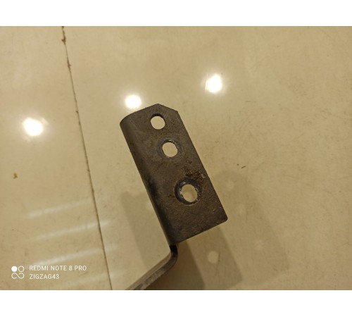 Кронштейн(крепление) корпуса воздушного фильтра