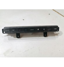 Блок кнопок управления климатом