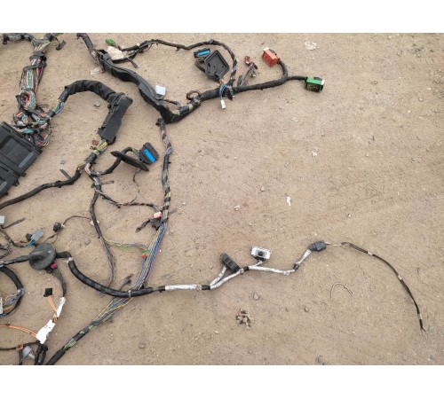 Электропроводка салона