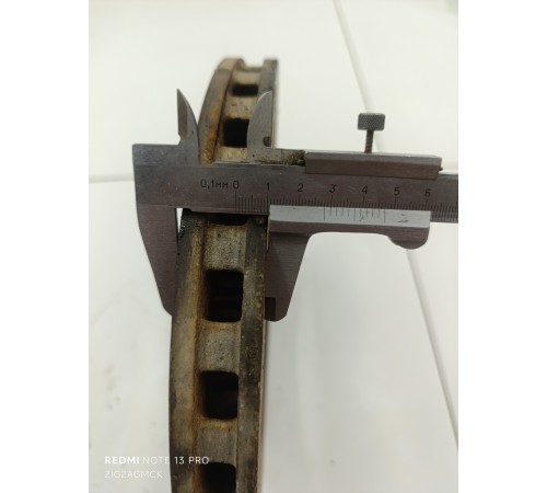 Диск тормозной передний