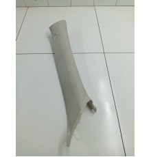 Обшивка стойки лобового стекла правая