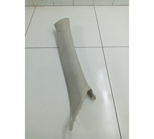 Обшивка стойки лобового стекла правая