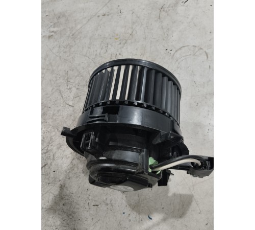 Моторчик отопителя печки