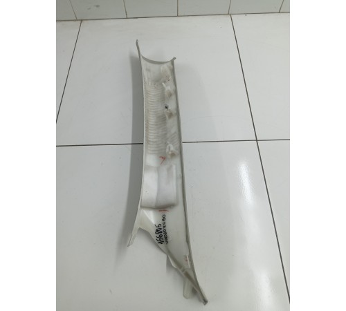 Обшивка стойки лобового стекла правая