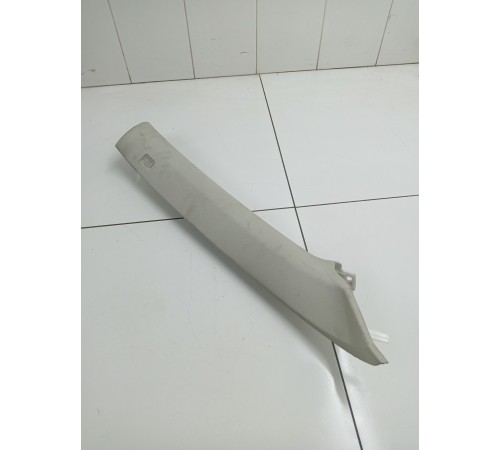 Обшивка стойки лобового стекла правая