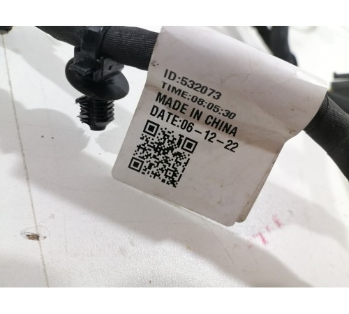 Электропроводка двери задняя левая