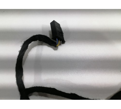 Электропроводка двери задняя левая