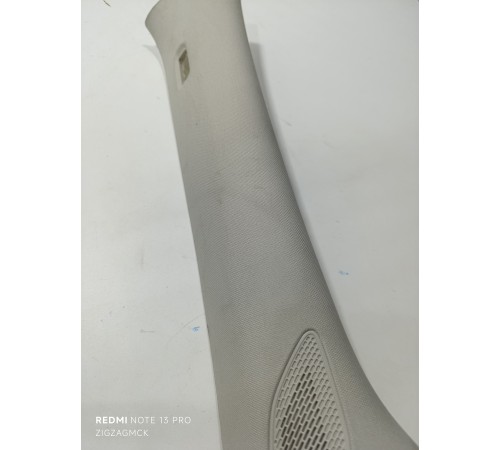 Обшивка стойки лобового стекла правая