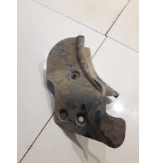 Защита днища антигравийная правая