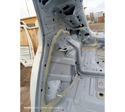 Крыло заднее правое