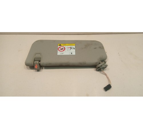 Козырек солнцезащитный пасажирский