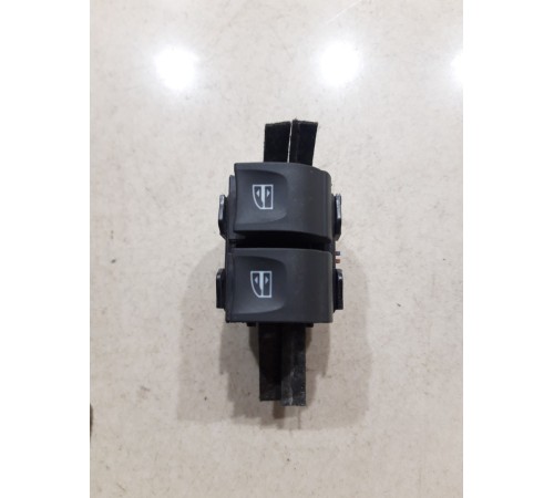 Кнопки стеклоподъемника передние левые