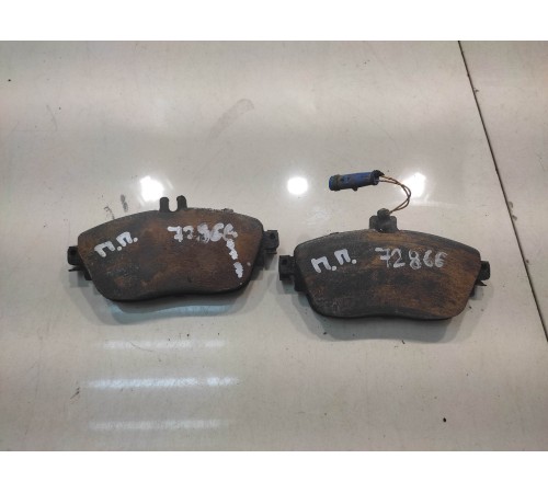 Колодки тормозные (передние правые)