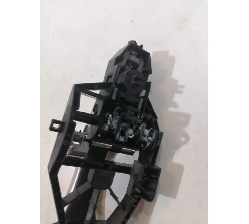 Ручка двери задняя правая наружная