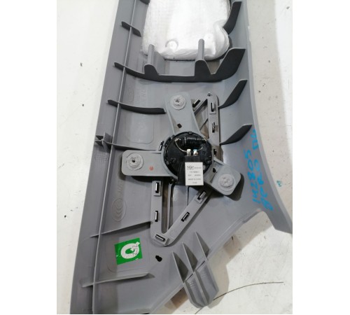 Обшивка стойки лобового стекла левая