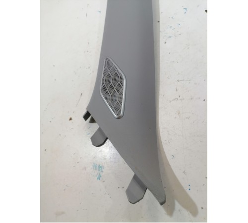 Обшивка стойки лобового стекла левая