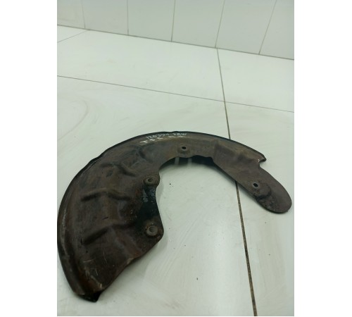 Кожух пыльник тормозного диска передний правый