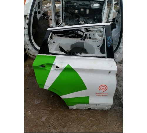 Дверь задняя правая