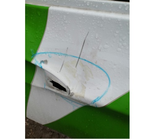 Дверь задняя правая