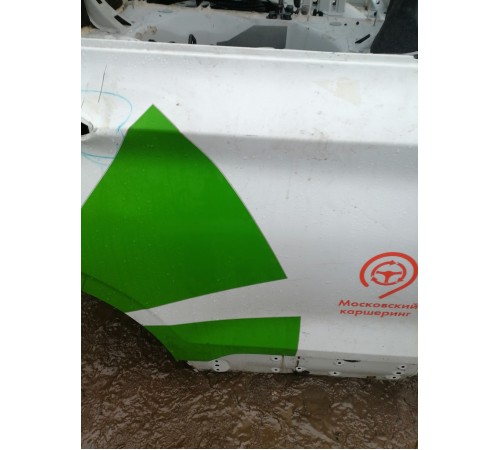 Дверь задняя правая